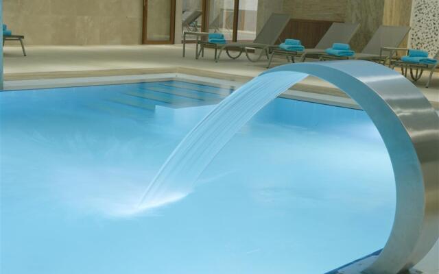 Alusso Thermal Hotel Spa & Convention Center