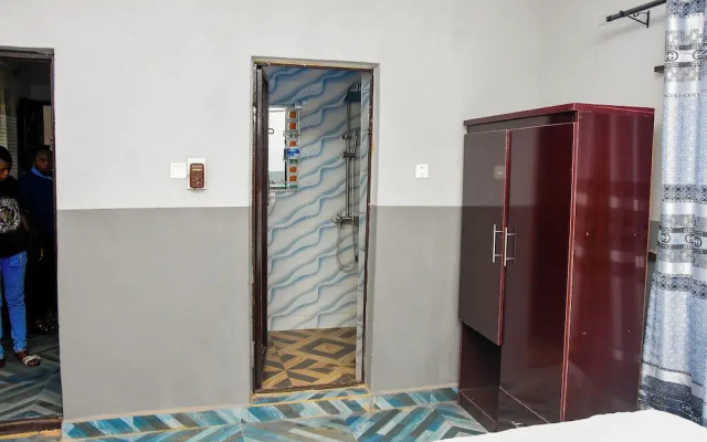 Global Hotel