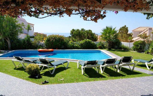 Fantastic Villa in Albufeira With Private Swimming Pool