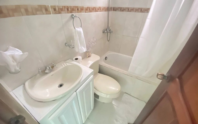 9DR 3-bedroom Apartment Near Monumental Area