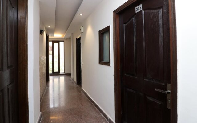 City Centre By OYO Rooms