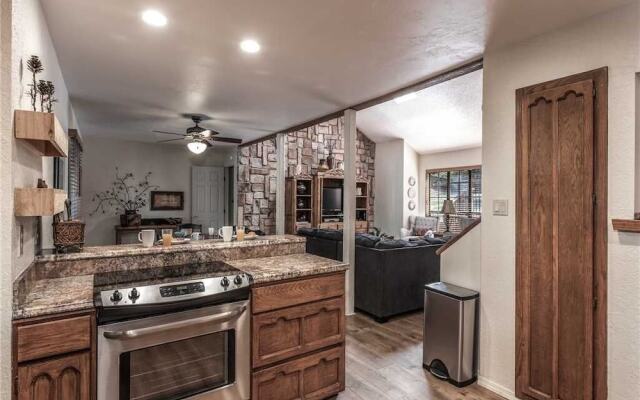 Lehrs Lair - Five Bedroom Cabin