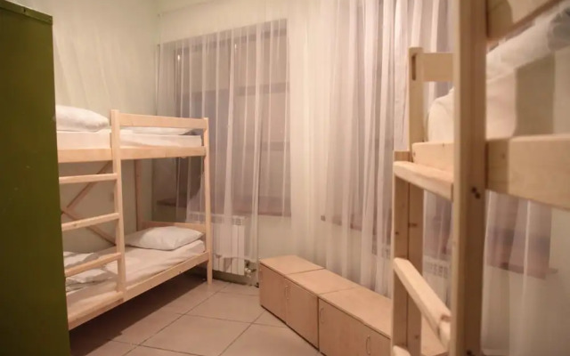 GreenWood Hostel