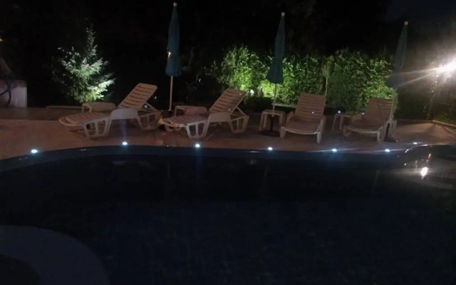 Family Hotel Paradise