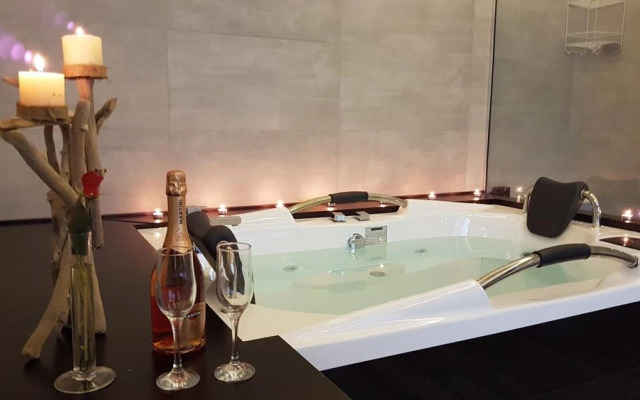 Q Suites Preveza