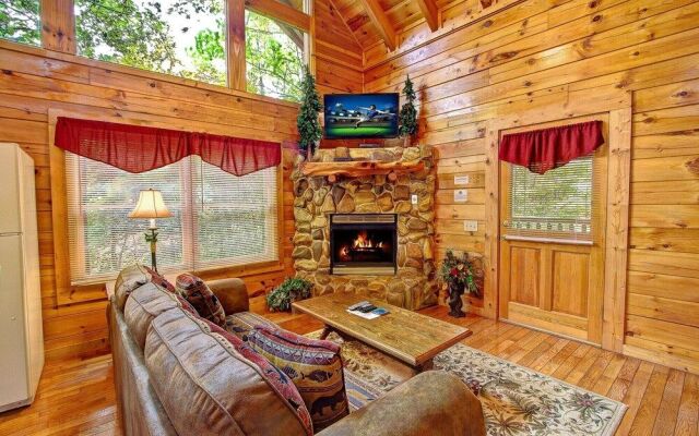 Almost Paradise 1 Bedroom 1 Bathroom Cabin