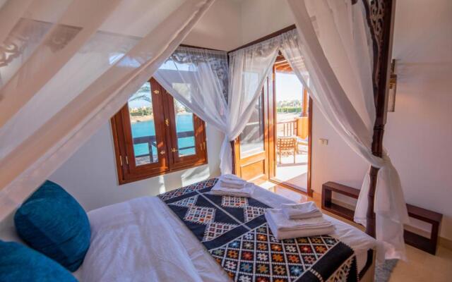 Charming Lagoon Villa Egyptian Style -Sabina 117