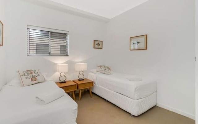 Bondi Vista Beachfront Apartment