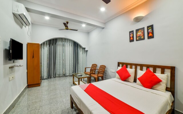 OYO 29082 Pavitra Beach Home