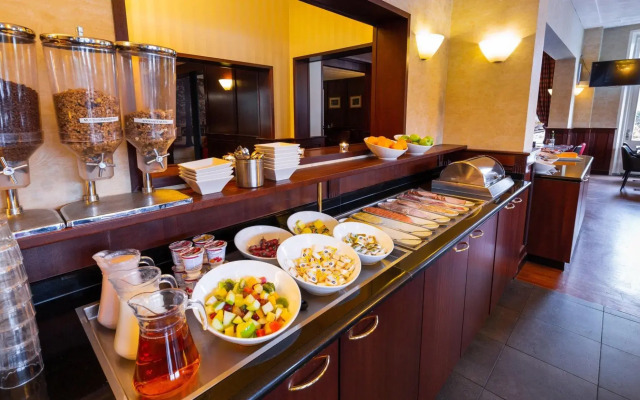 Bastion Hotel Apeldoorn Het Loo