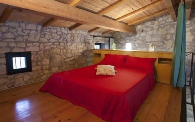 Trullo in the Wood