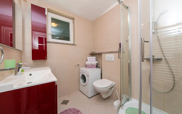 Palmina - Comfort Apartment - SA4 Bijeli