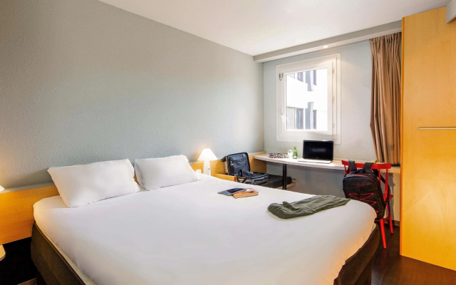 ibis Mulhouse Ile Napoléon