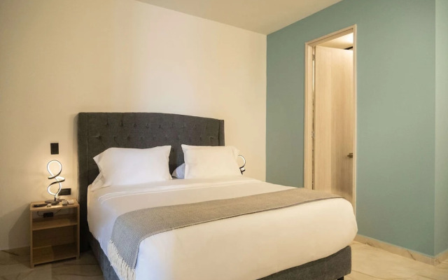 w Flawless 1BR w AC Near Ciudad Amurallada