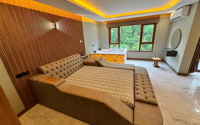 Tuva Villa's