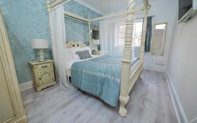 G Boutique Hotel