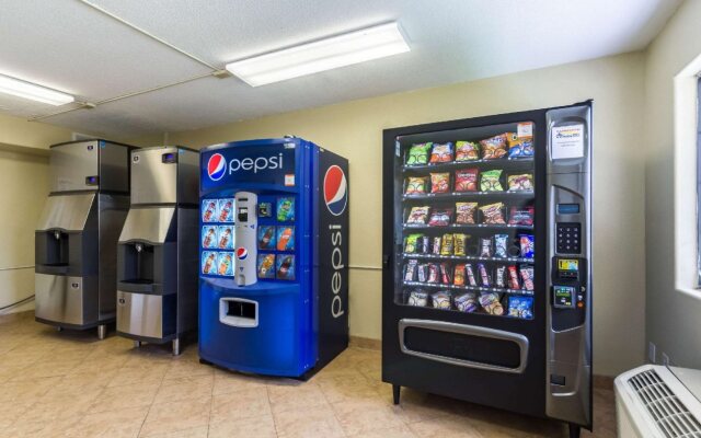 Econo Lodge Kingsville