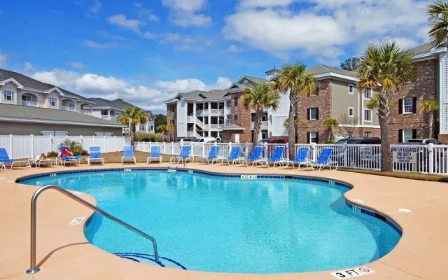 Magnolia Pointe 203 4833P 2 Br condo by RedAwning