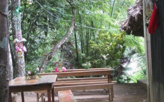 Clarissa Falls Resort