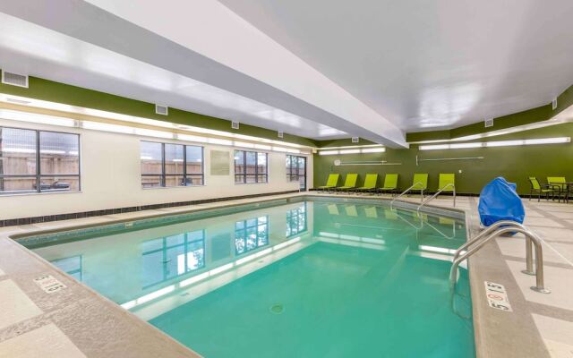 Extended Stay America - Findlay - Tiffin Avenue