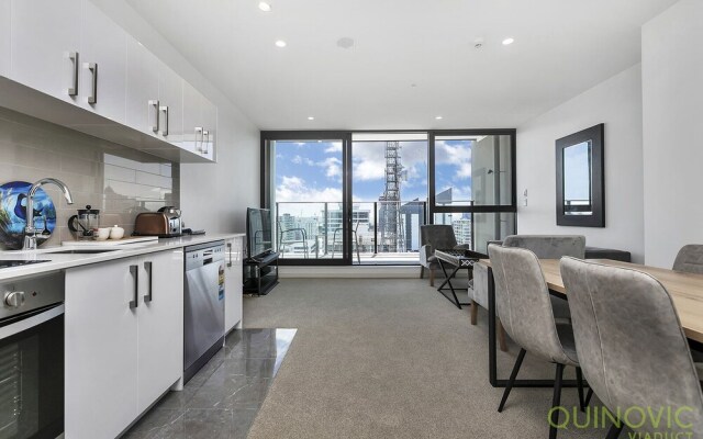 QV Chic Apartment with Amazing Views - 888