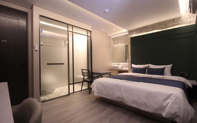 The Club Hotel Seomyeon