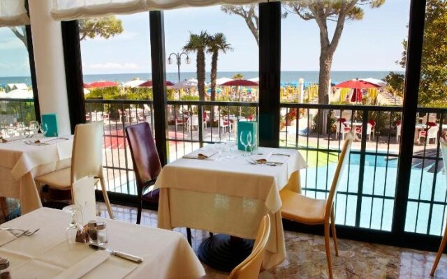 Termini Beach Hotel  Suites
