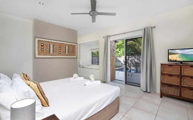 Aurelia 3 Bedroom Holiday Home Palm Cove