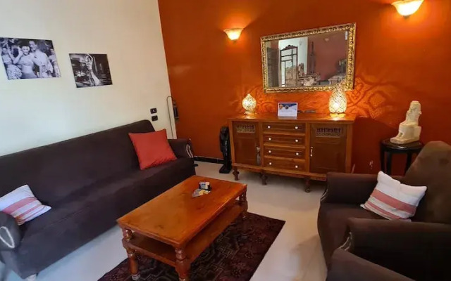 Senmut Luxory Apartments