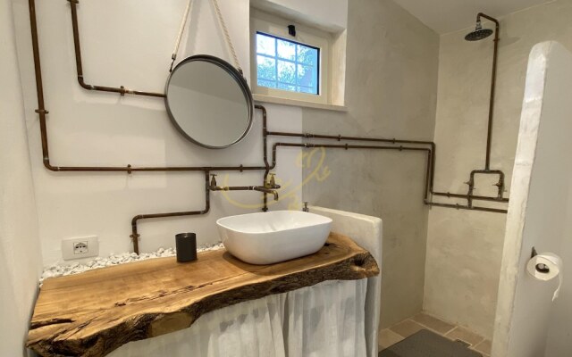 TD Trulli Dell Uliveto Cozy Trulli With Pool