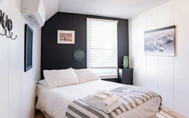 The Downtown Hive by Revelstoke Vacations
