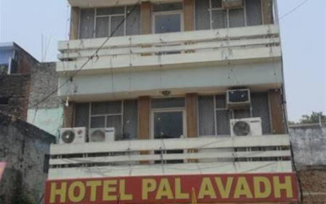 Hotel Pal Avadh