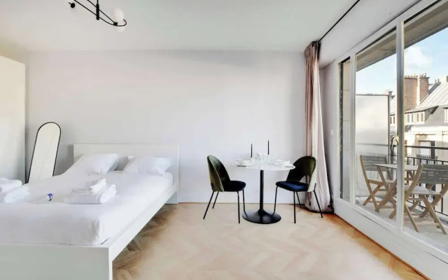 Elegant Studio Near Trocadero