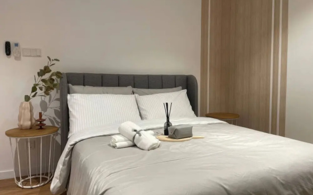 Platinum Quill Apartments Residences