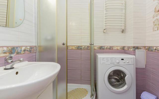 Apartament on Danylyshyna street