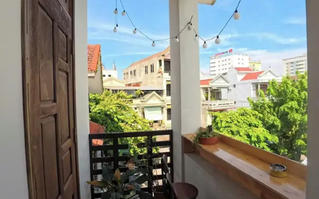 Canary Homestay