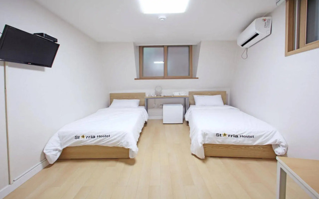Starria Hostel Foreign Guest Only