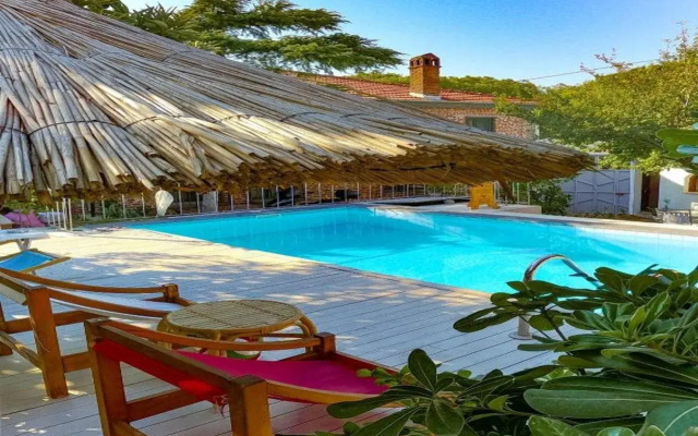 Attalos Suites Hotel