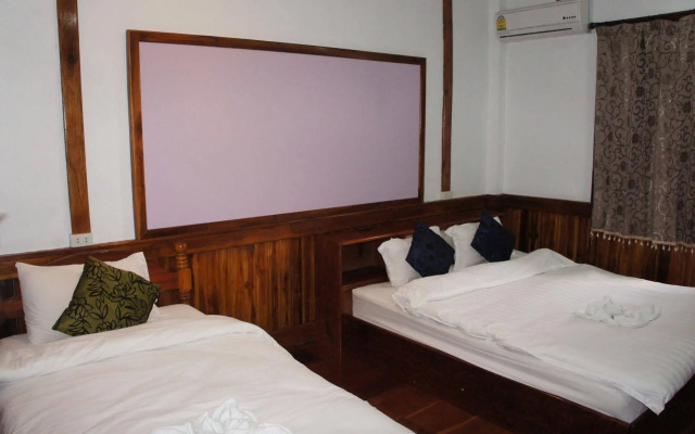 Chansavang Guesthouse
