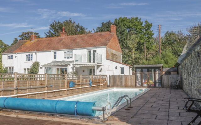 Combe Cottage