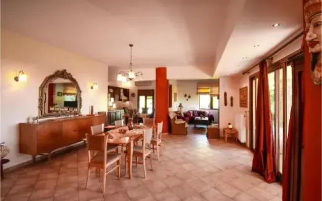 Holiday Home Finikia With Hot Tub I