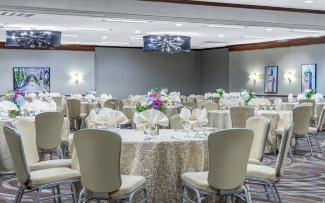 Holiday Inn Inner Harbor