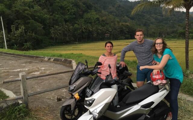 Homestay Ndalam Mbak Charly