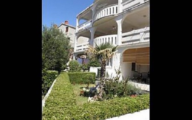Room Antony - free grill: R1 Novalja, Island Pag