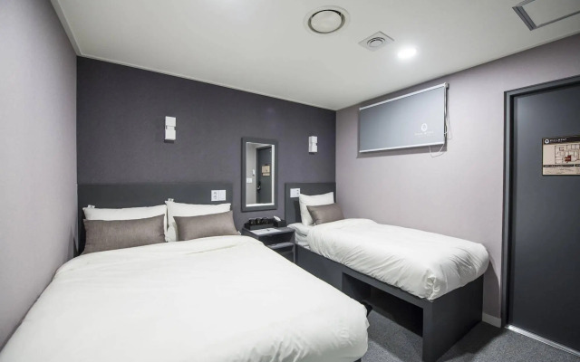 Philstay Myeongdong Metro