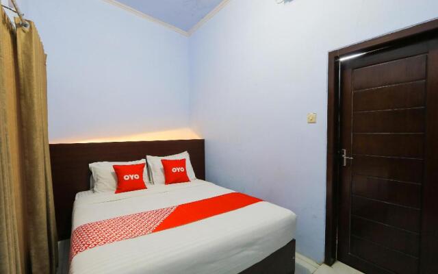 OYO 2453 Artha Graha Vip