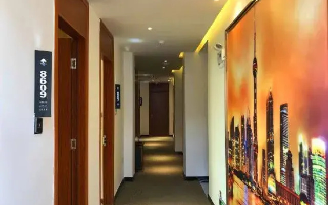 GreenTree Inn Express Hotel (Lianjiang Jiuzhoujiang Avenue North Branch)