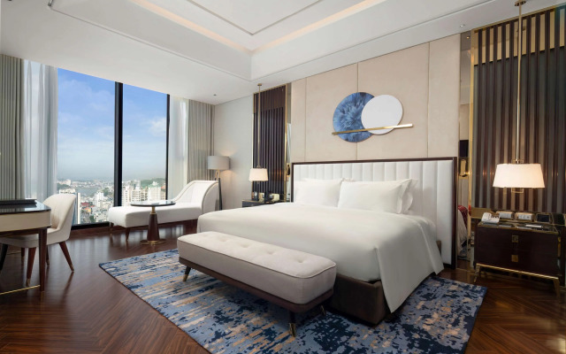 Radisson Blu Hotel, Ha Long Bay