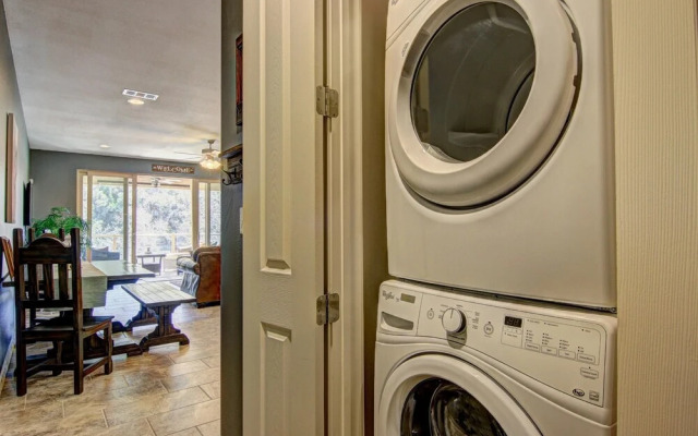 Cliffside Paradise RG 308