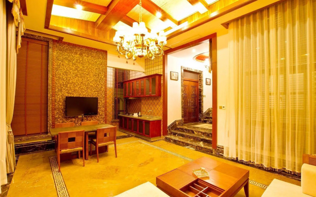 Xinglong Old Banyan Hotel - Wanning